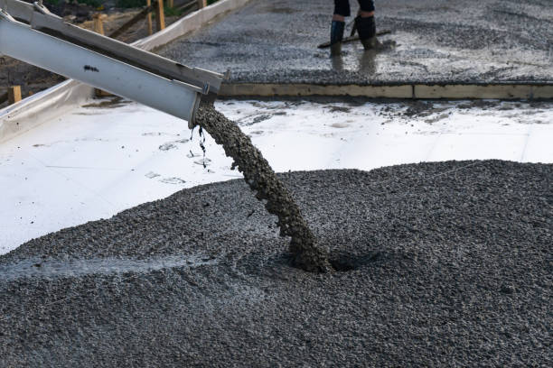 Best Concrete Patio Design and Installation in Rexland Acres, CA