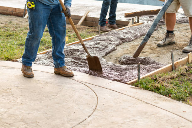 Best Concrete Sidewalk Installation in Rexland Acres, CA