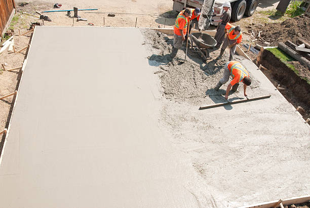Best Concrete Driveway Installation in Rexland Acres, CA